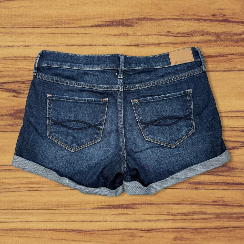 Abercrombie & Fitch Low Rise Cuffed Denim Shorts Dark Wash Size 4 - Picture 3 of 11
